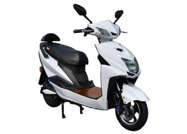 China Anti Skid Tire Electric Motorcycle Scooter Moped Low Power Consumption 45km / H Max Speed supplier